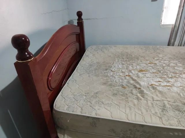 Cama com 2 colchões  - Foto 4