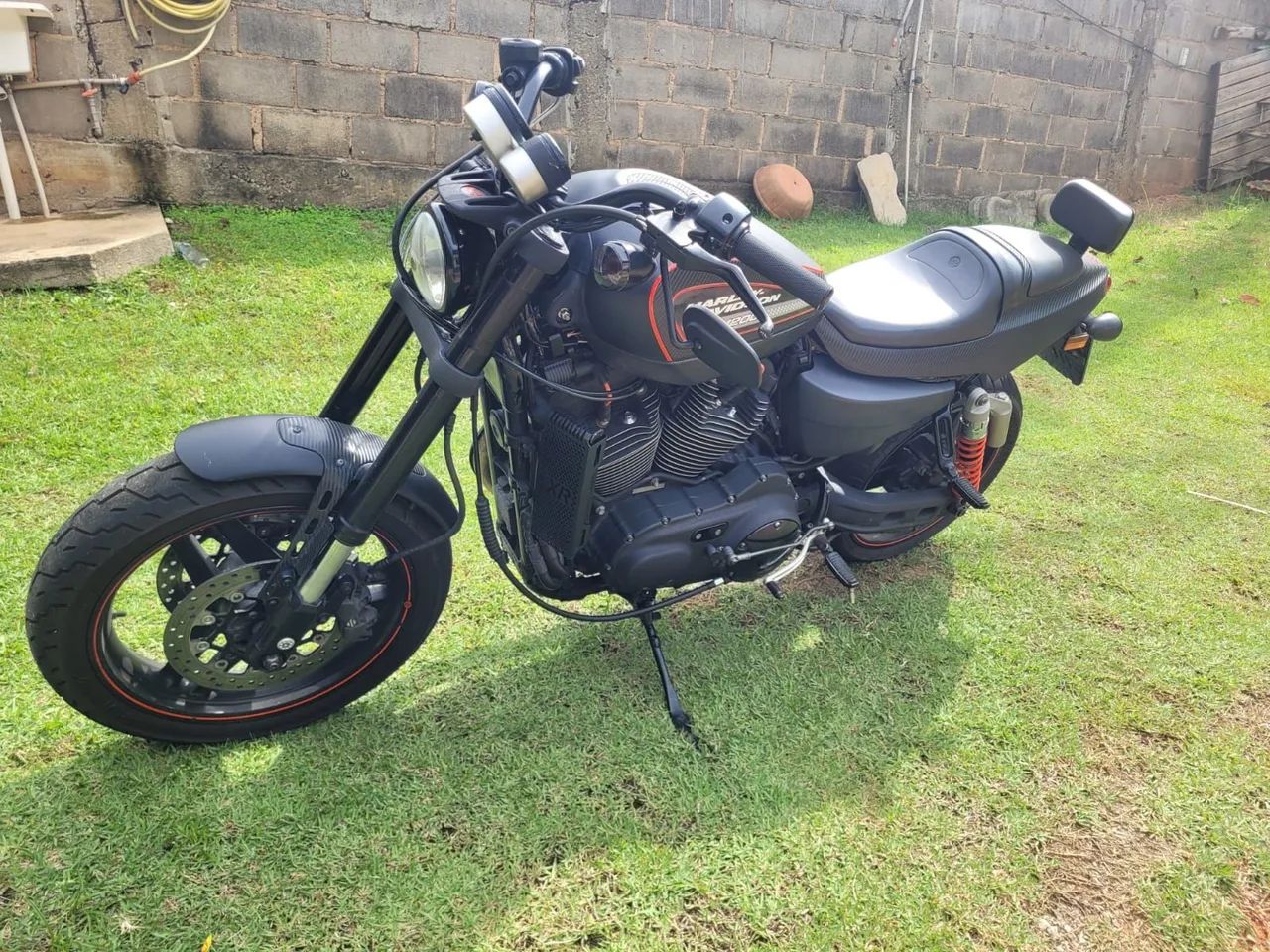 Harley Davidson XR1200X - Foto 2