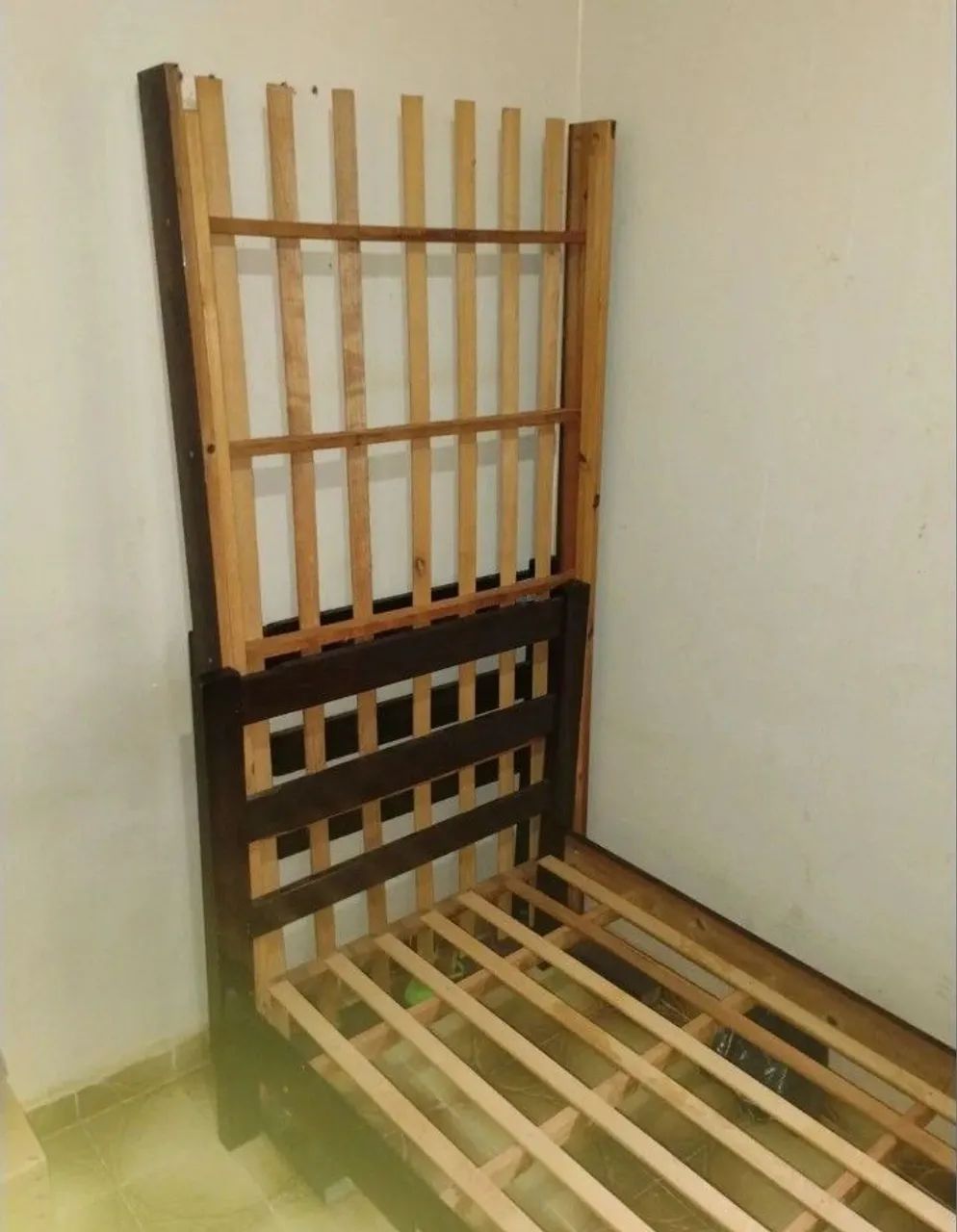 Cama solteiro 