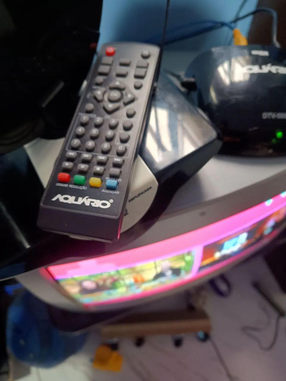 Tv tubo Semp 14 polegadas com conversor  - Foto 4