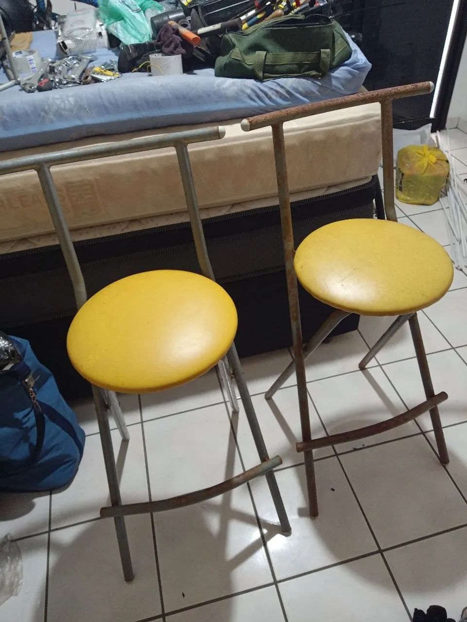 Cadeira banqueta alta