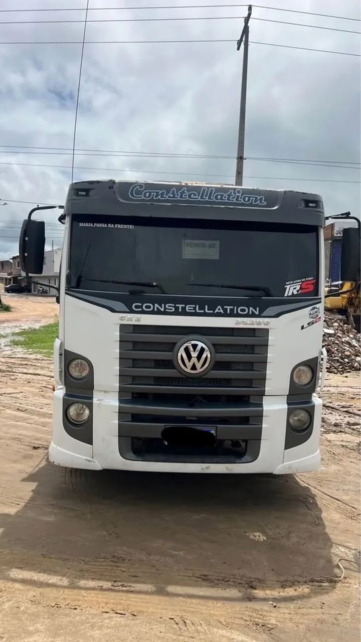 Volkswagen Constellation 24-250
