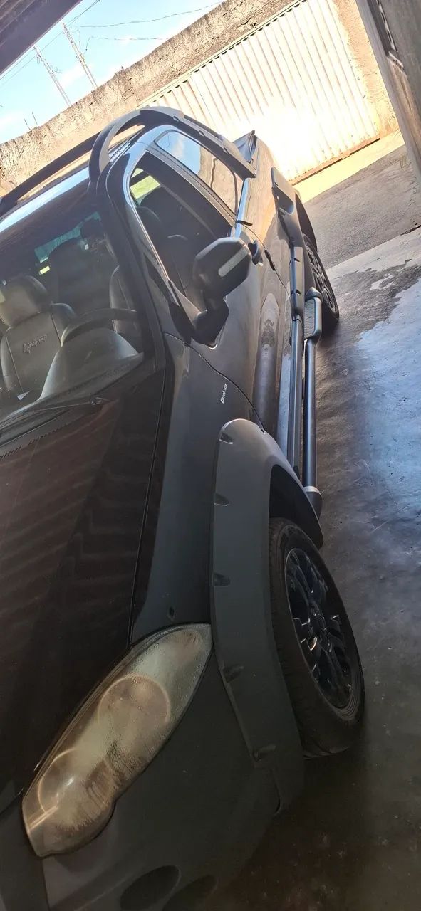 Fiat Strada Adv.1.8 16V Dualogic Flex CD 2012 - Foto 3