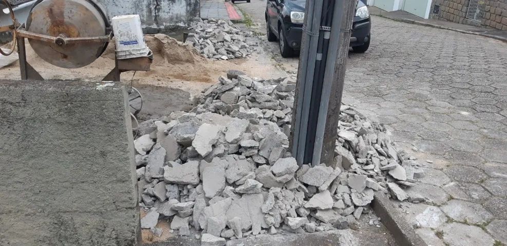 Precisamos de remoção de entulho