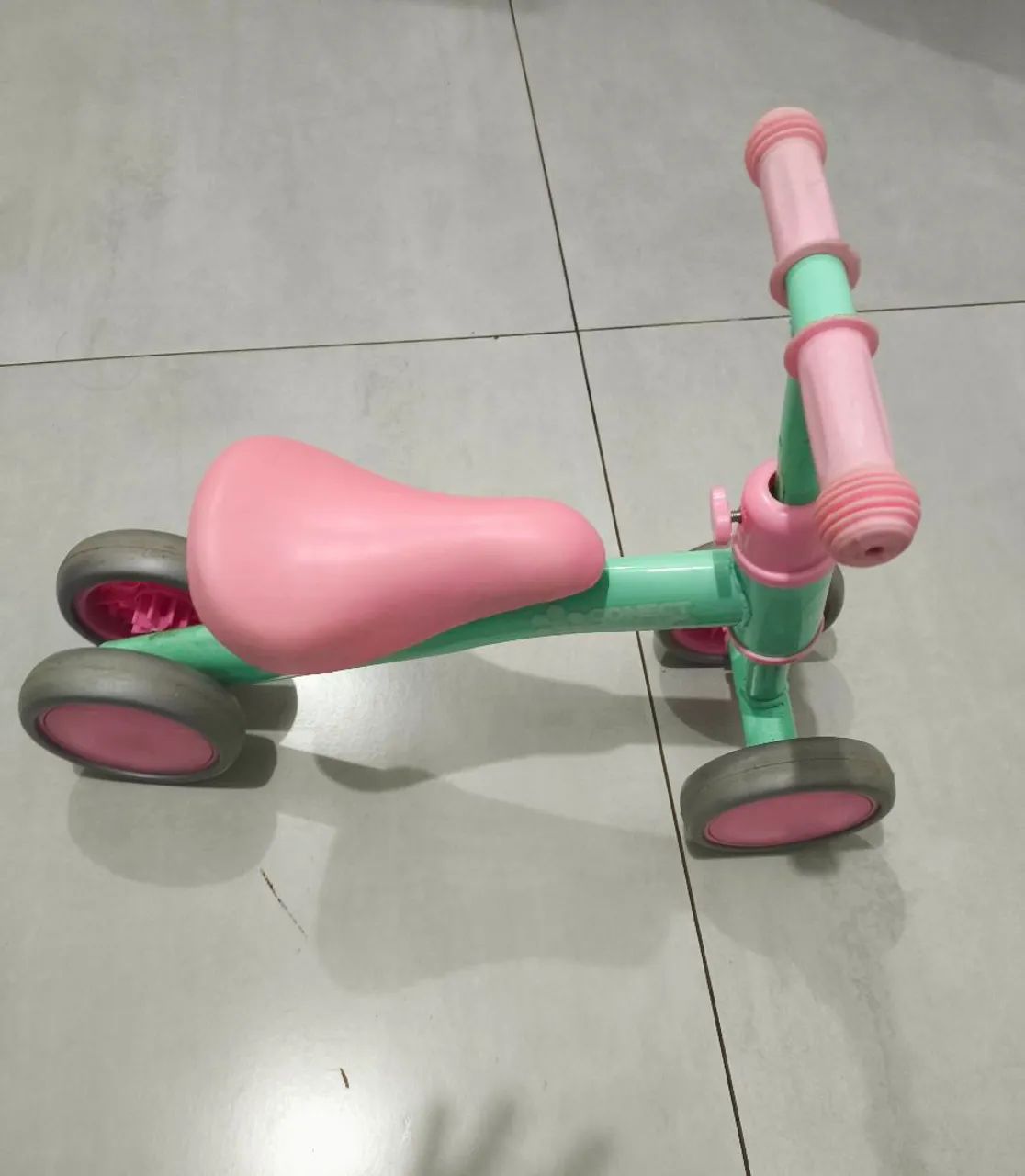 Bicicleta equilíbrio para bebês 