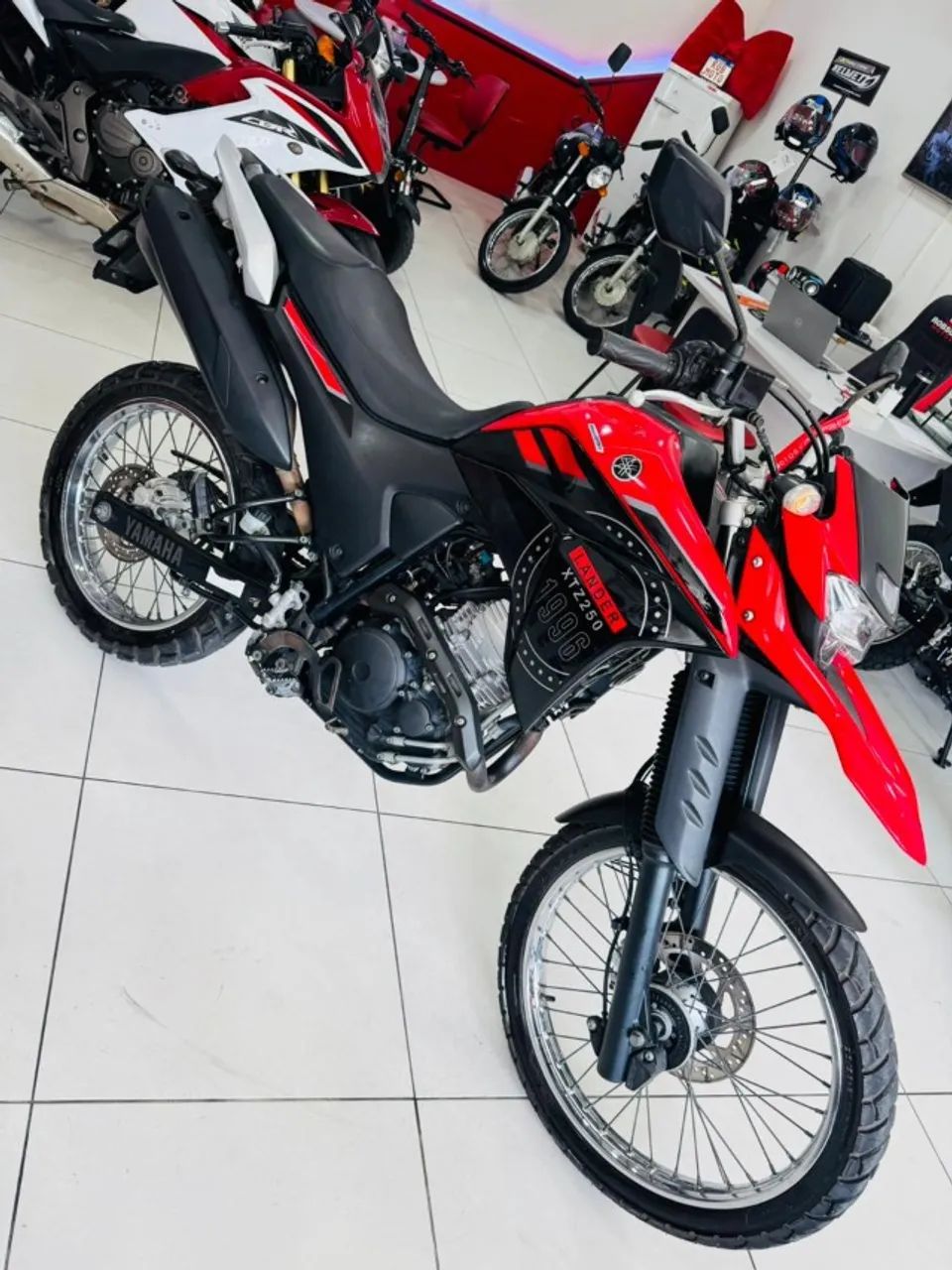 XTZ 250 Lander - Foto 3