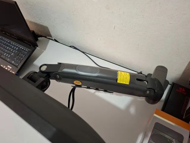 Monitor Gamer MSI 24" 144Hz - Foto 5