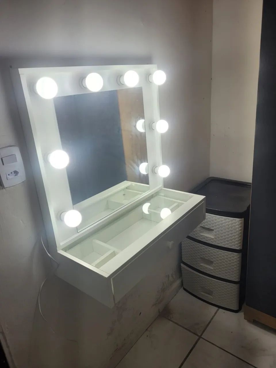 Penteadeira camarim suspensa 70cm bocal
