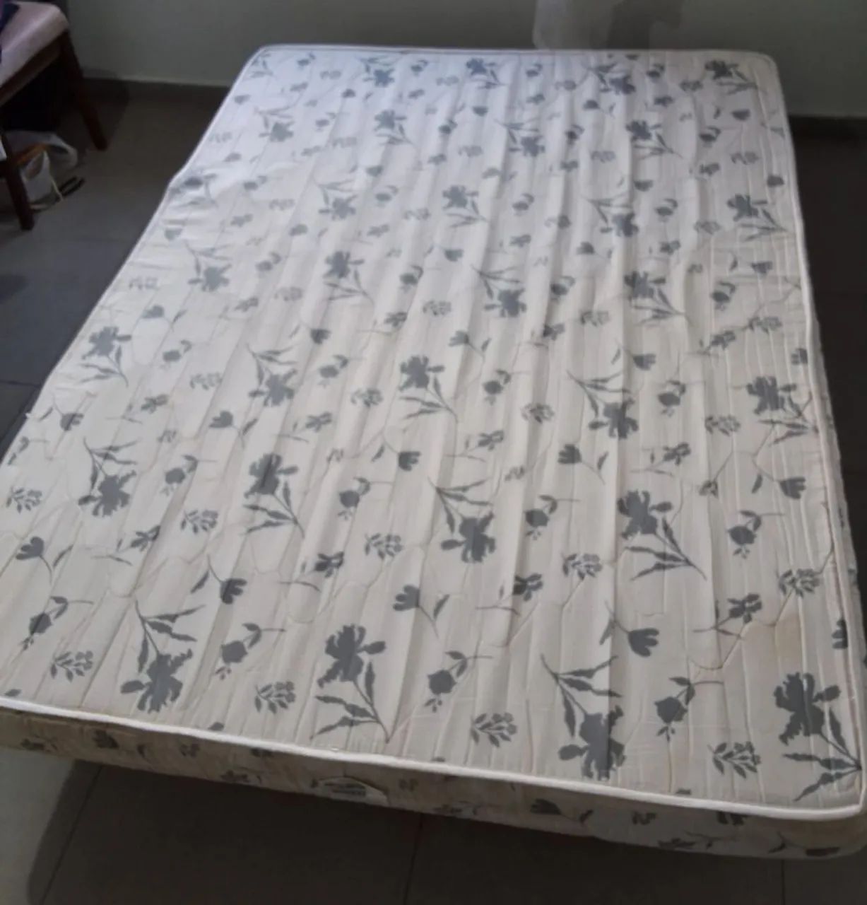 Cama box de casal  e colchão  ( conjunto marca ORTOBOM)) - Foto 3