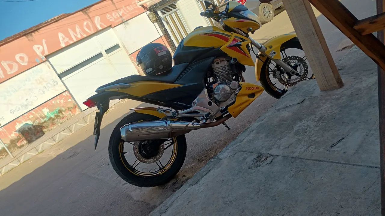 CB300r 2012 - Foto 4