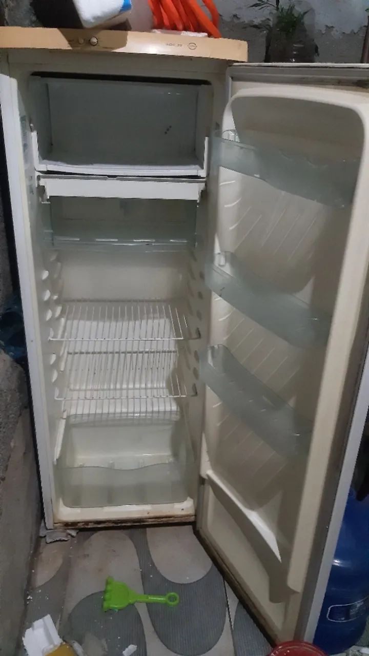 Geladeira - Foto 2