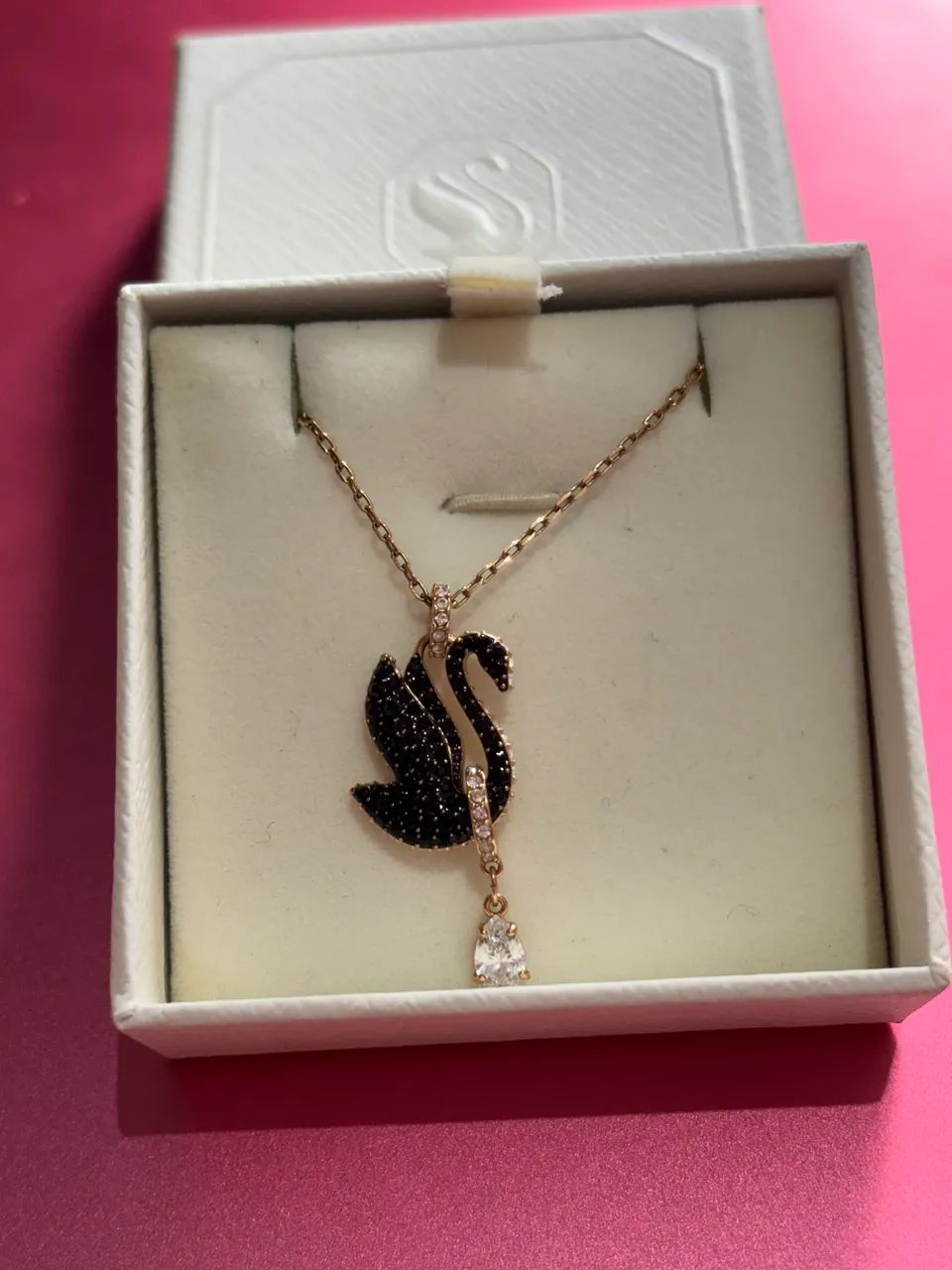 Colar Original Swarovski cisne negro - Foto 4