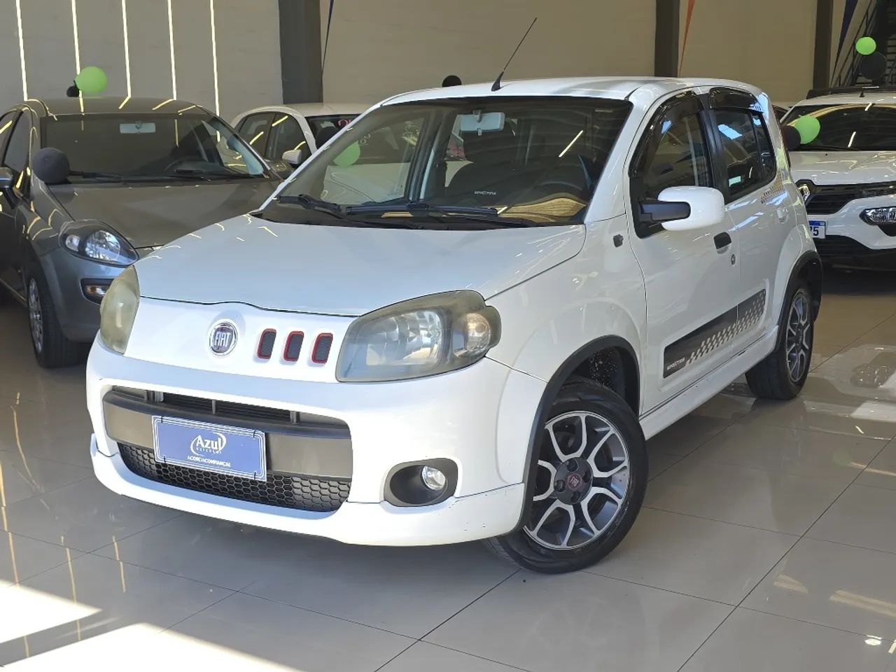 Fiat Uno Sporting 1.4 EVO Fire Flex 8V 4P 2013 - Foto 3