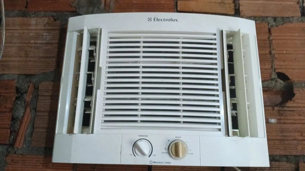 Compro ar condicionado velho queimado