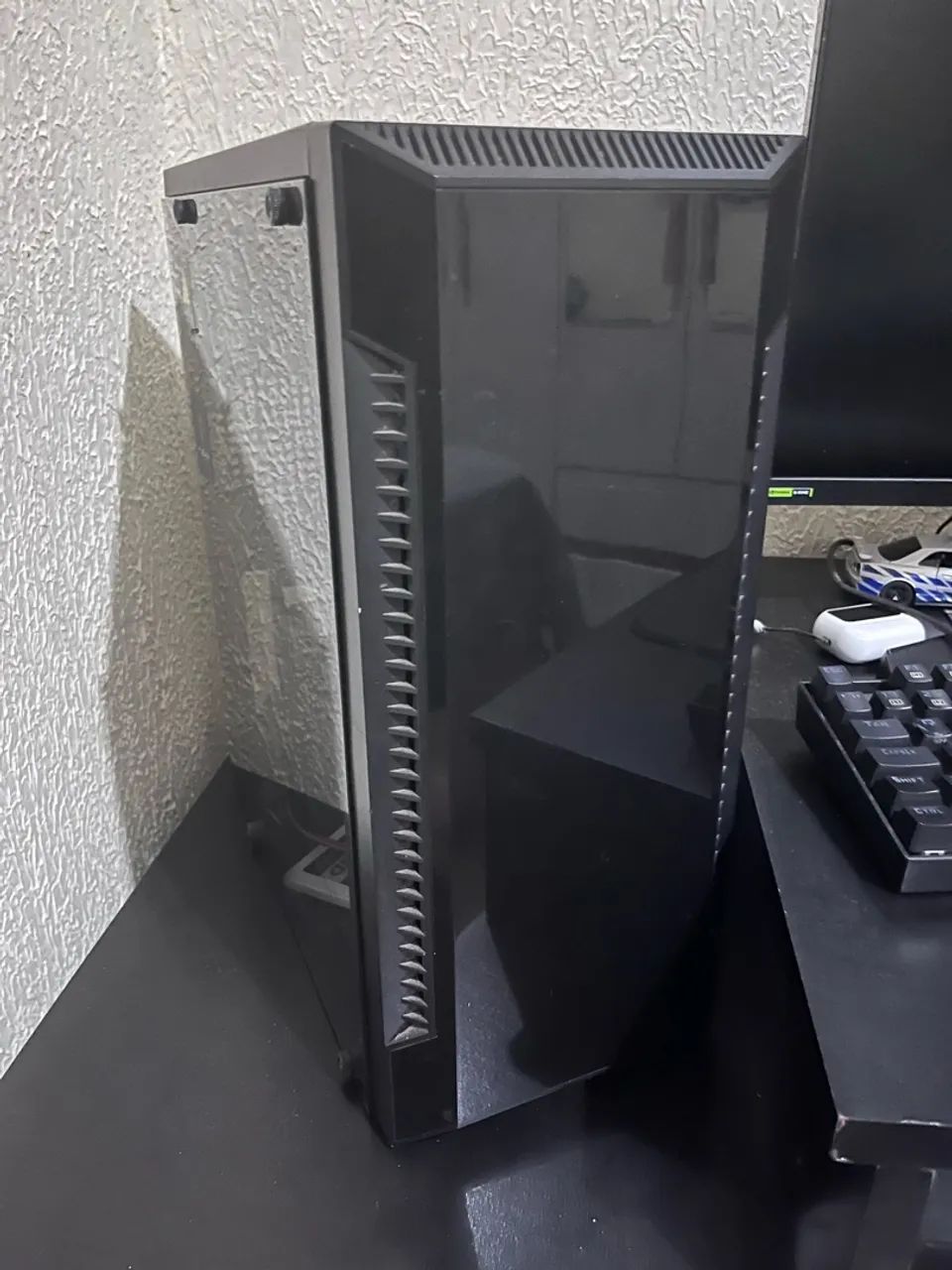 Gabinete HUSKY  - Foto 2
