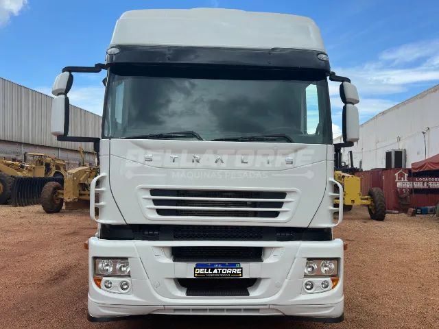 IVECO STRALIS 740 2008 4X4 MANUAL COM BICACAMBA NESTRE IMPECAVEL - Foto 3