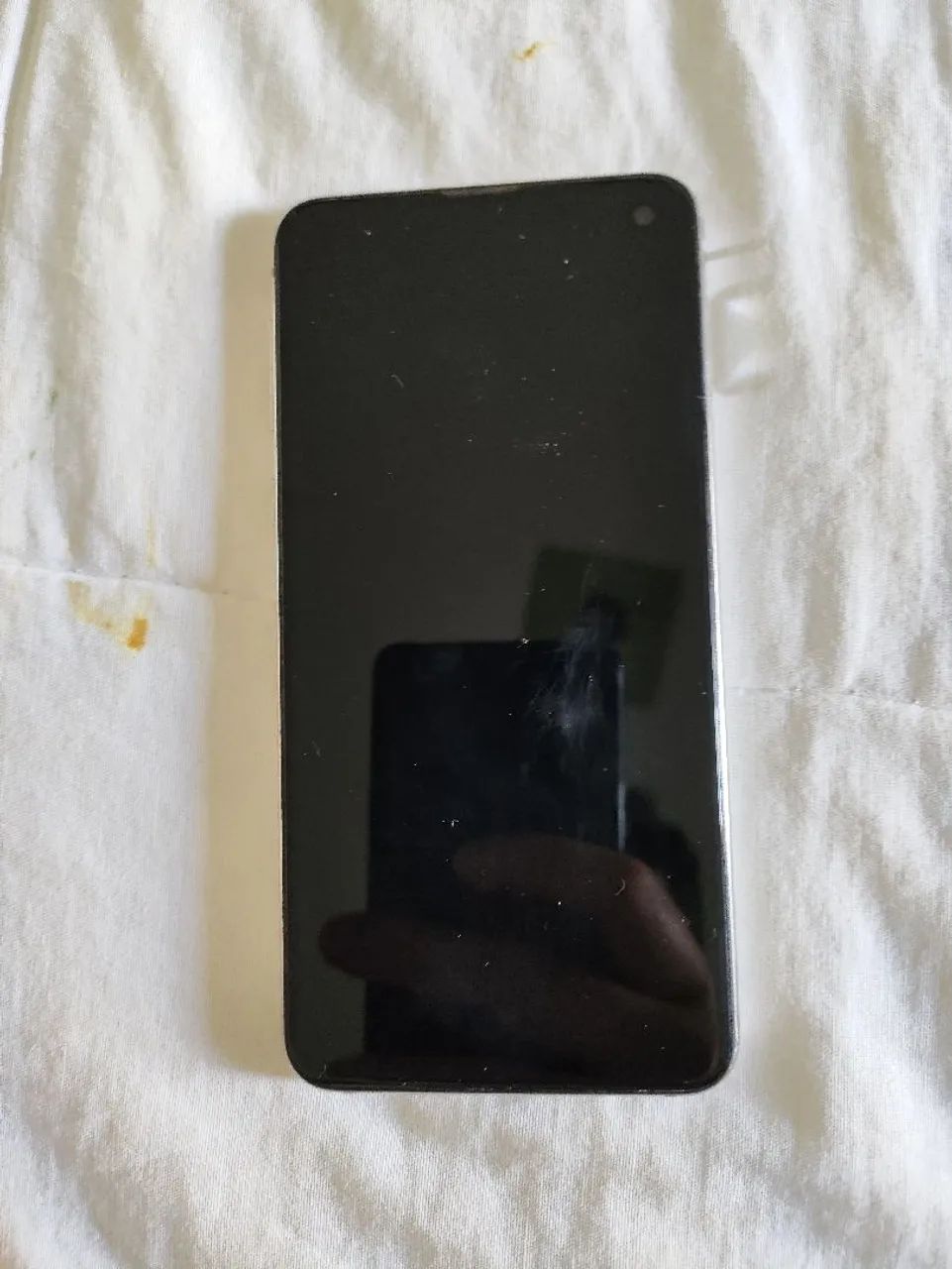 Samsung Galaxy S10e - Foto 2