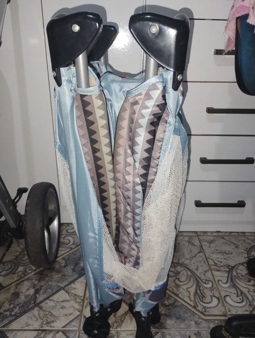 Vendo Berço Voyage  - Foto 4