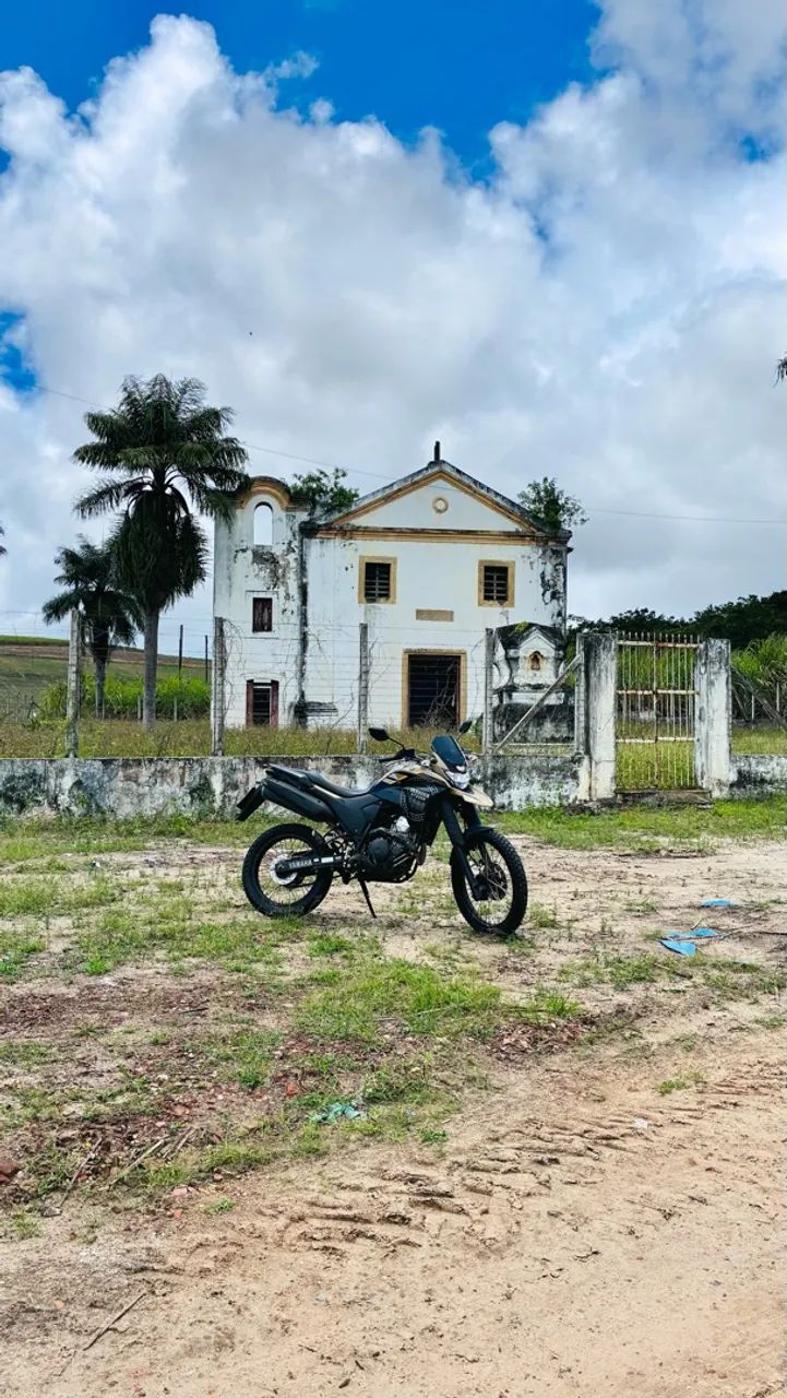 XTZ 250 Lander 2024 - Foto 4