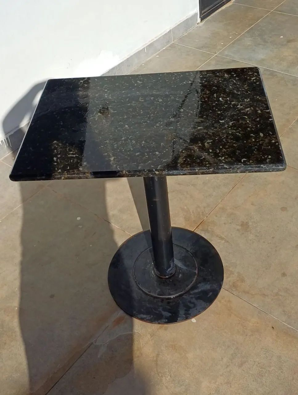 Mesa de Mamore Verde Ubatuba 