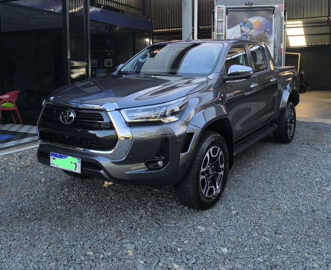 Toyota Hilux Hilux CD SRX Plus 4x4 2.8 TDI Die. Aut. 2026