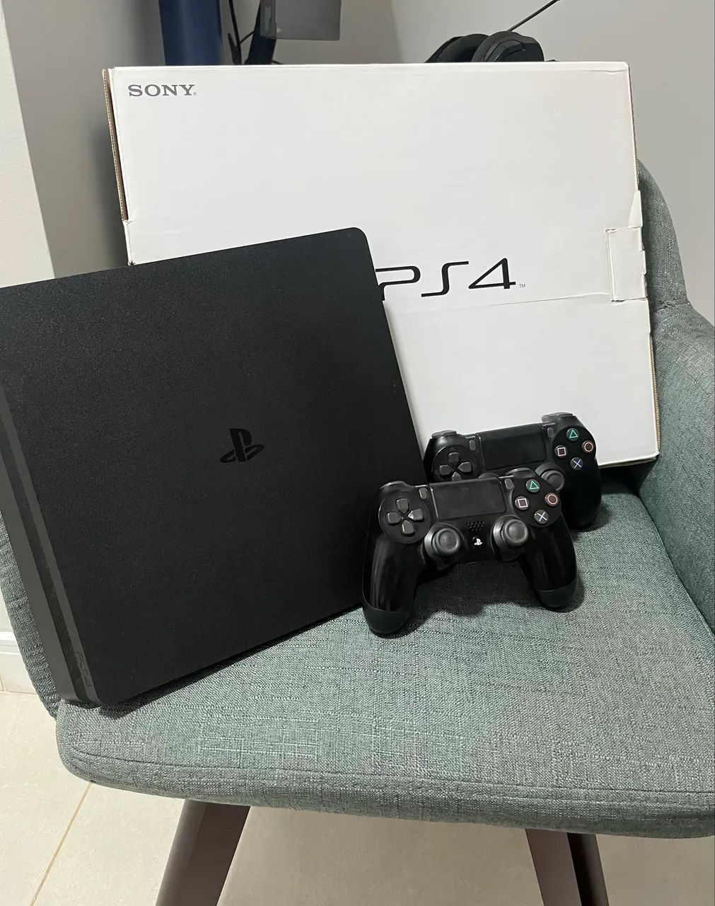 PS4 1TB - Foto 4