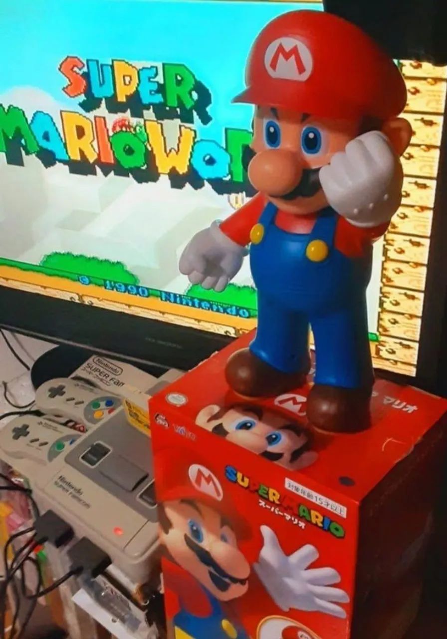 Boneco Super Mario original na caixa do Japao. 