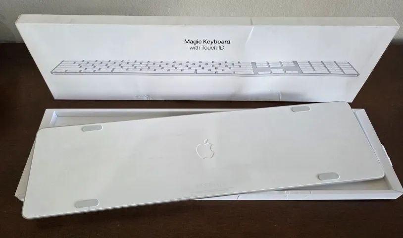 Teclado Apple Magic Keyboard Com Touch ID Numérico USB-C - Foto 5