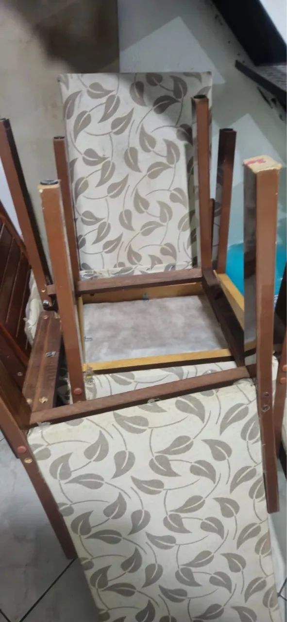 Mesa com cadeiras  - Foto 2