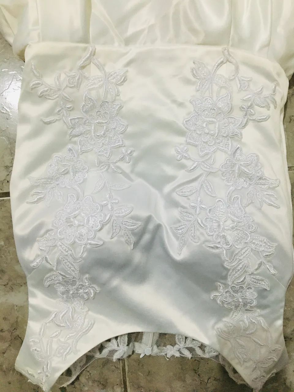 VESTIDO DE NOIVA CLÁSSICO  - Foto 5