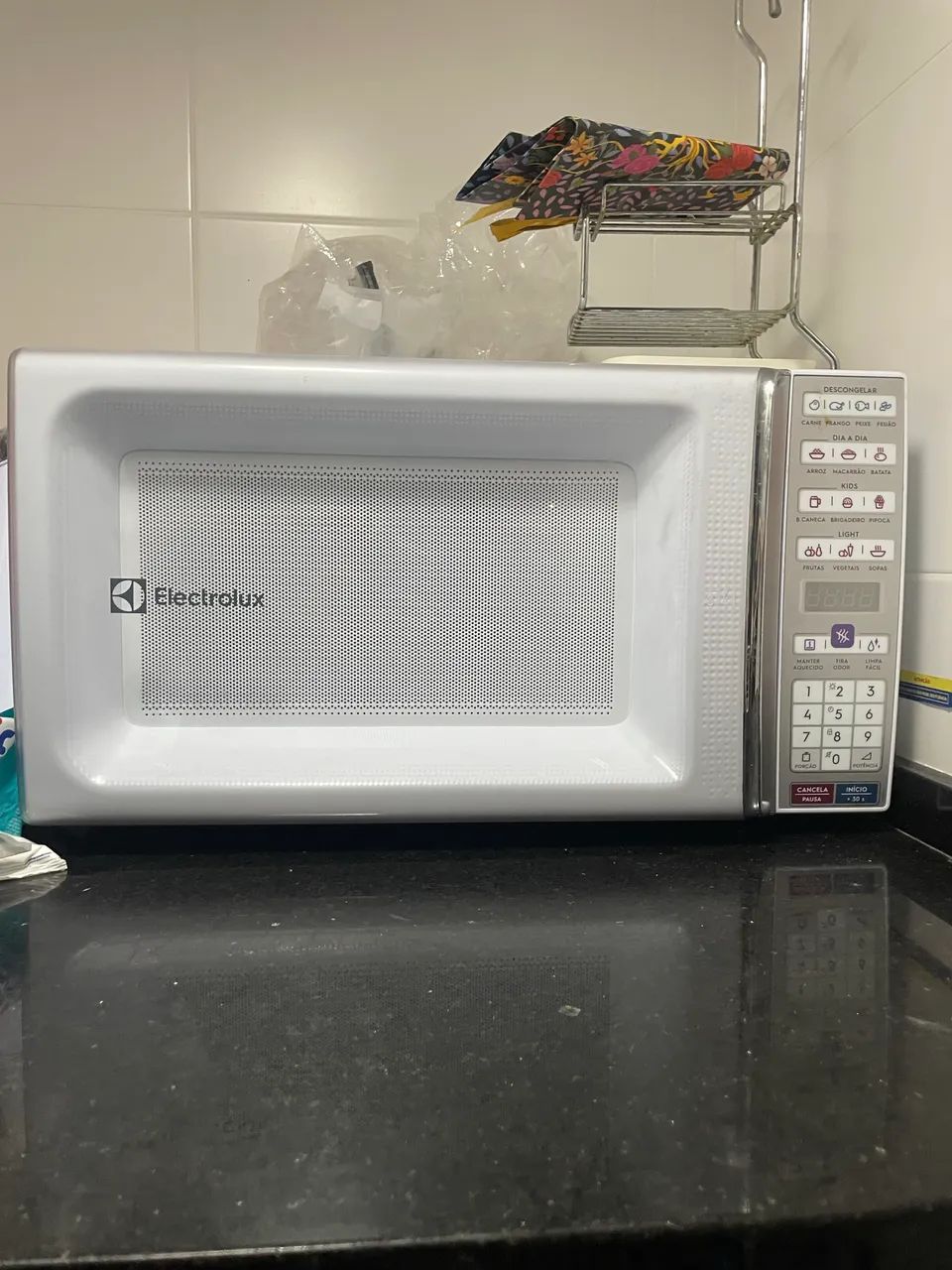Micro-Ondas Electrolux Branco - Foto 2