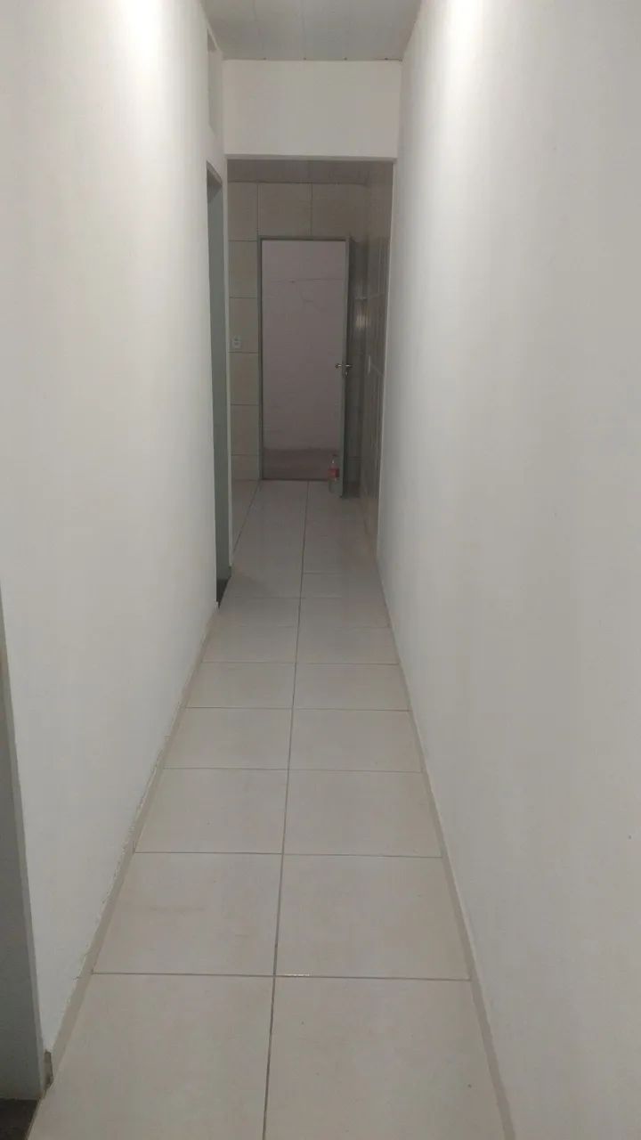 ALUGO UMA CASA FORRADA - Foto 4