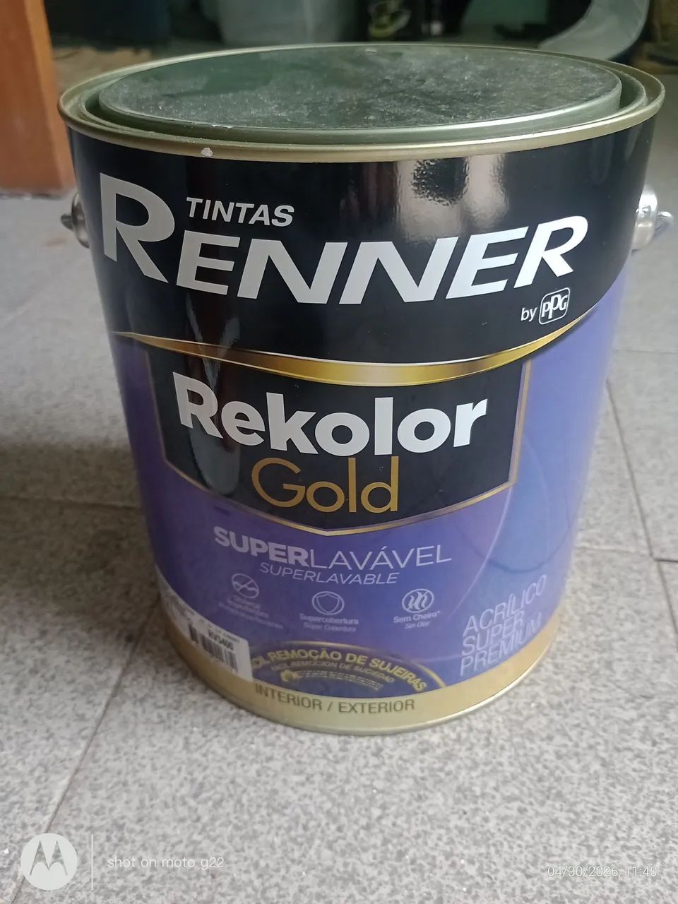 Tinta Renner nova 