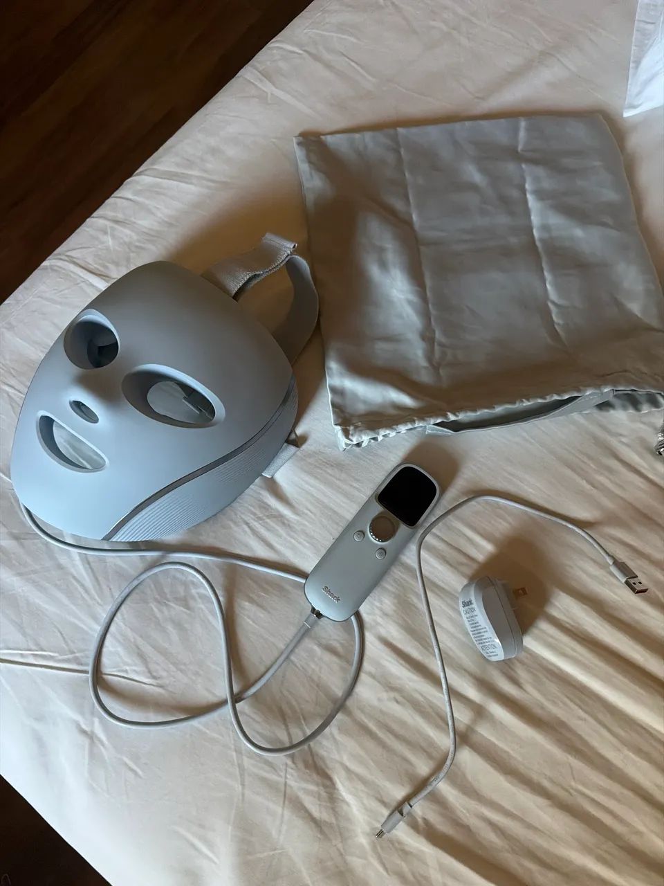MÁSCARA LED SHARK CRYOGLOW