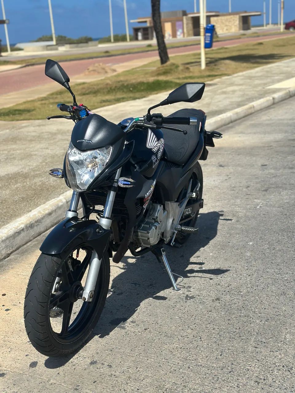 CB 300R Preparada  - Foto 2