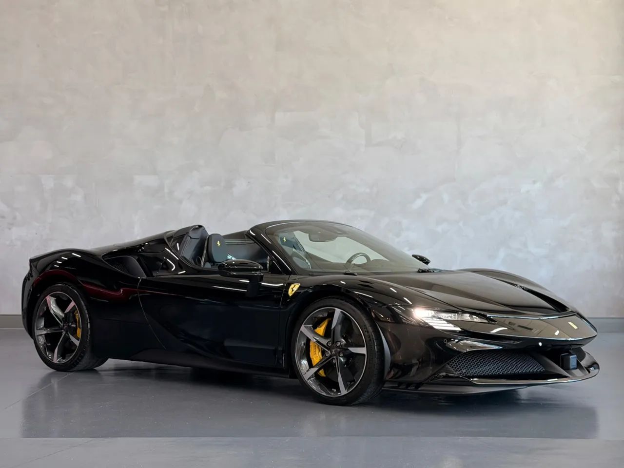 Ferrari SF 90 SPIDER 4.0 V8 Bi-Turbo (Híbrido), foto 7 de 20
