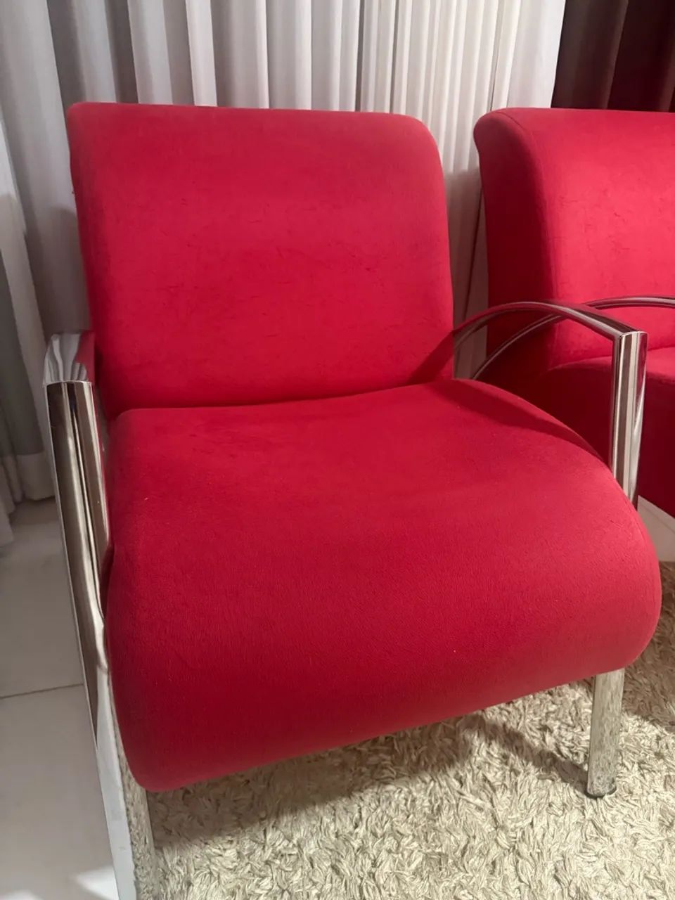 2 Poltronas impecáveis o kit - Foto 3