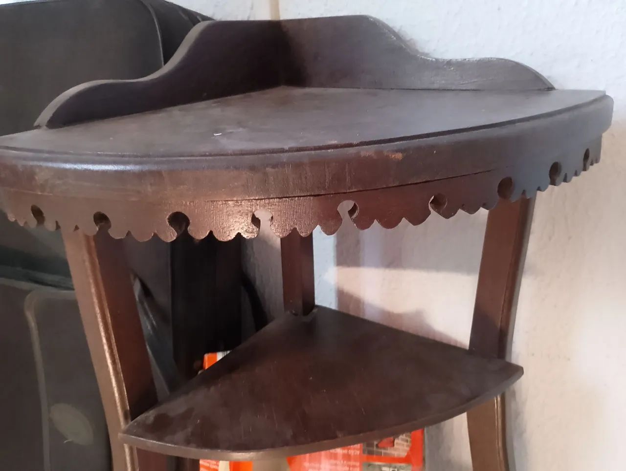 Corner Table417148193756958721