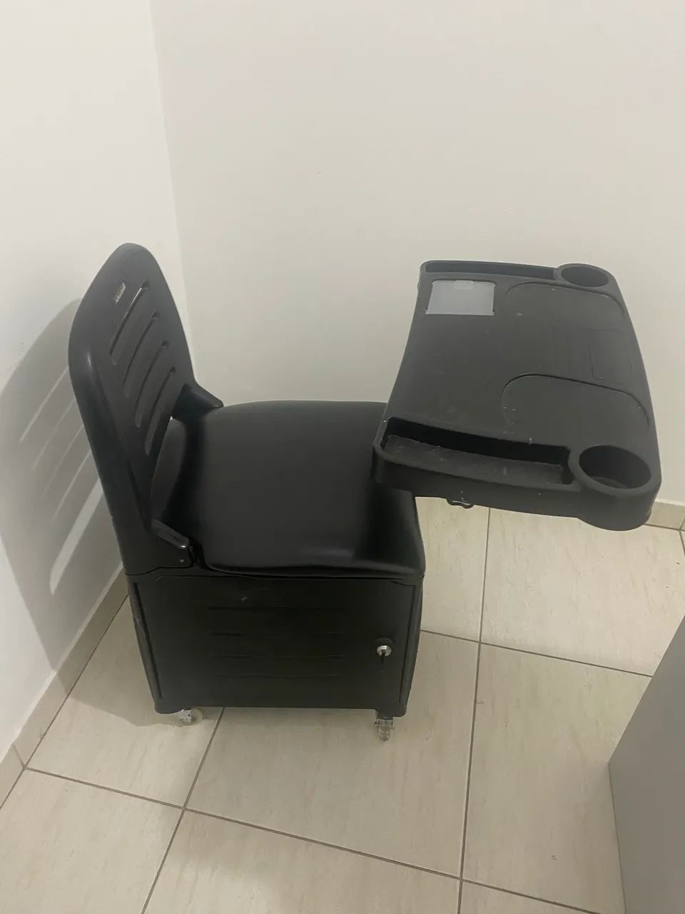 Cirandinha manicure