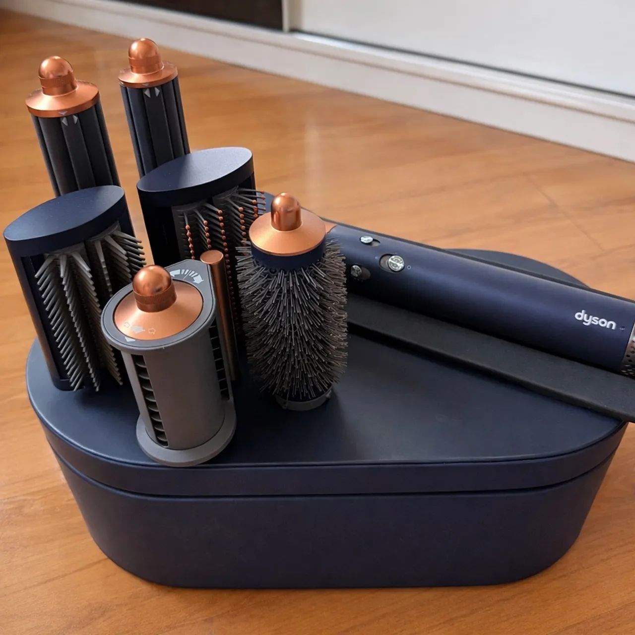 Dyson Airwrap Original com Acessórios - Pouco Uso - Beleza e