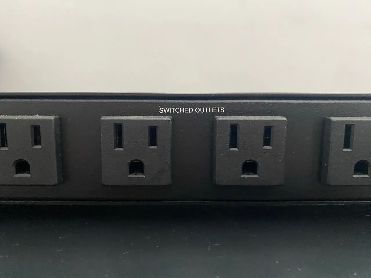 Protetor max light 4200 panamax  - Foto 5