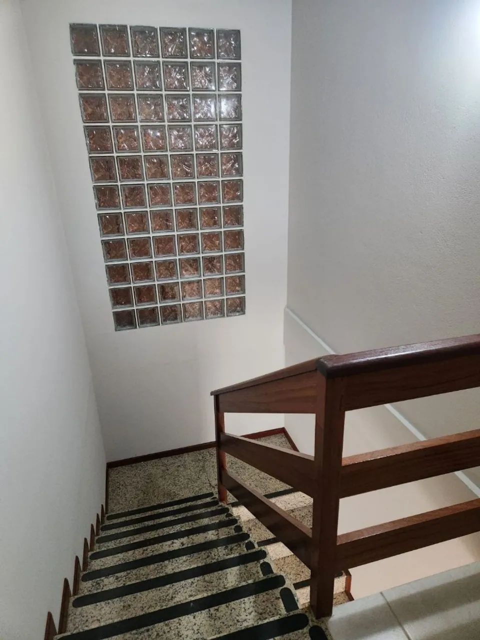 Aluga-se casa de 3 quartos no Santa Mônica  - Foto 4
