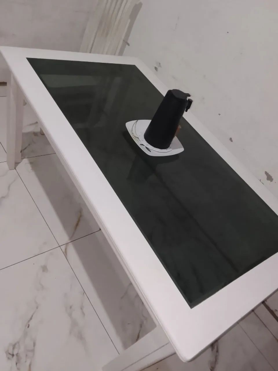 Mesa de jantar quadrada de vidro, com 3 cadeiras  - Foto 2