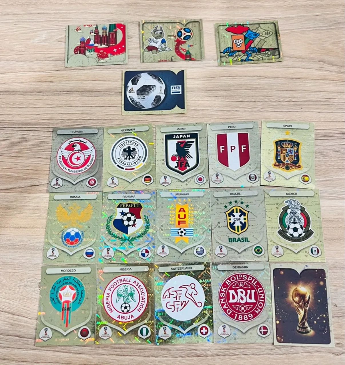 Figurinhas avulsas brilhantes copa do mundo 2018 