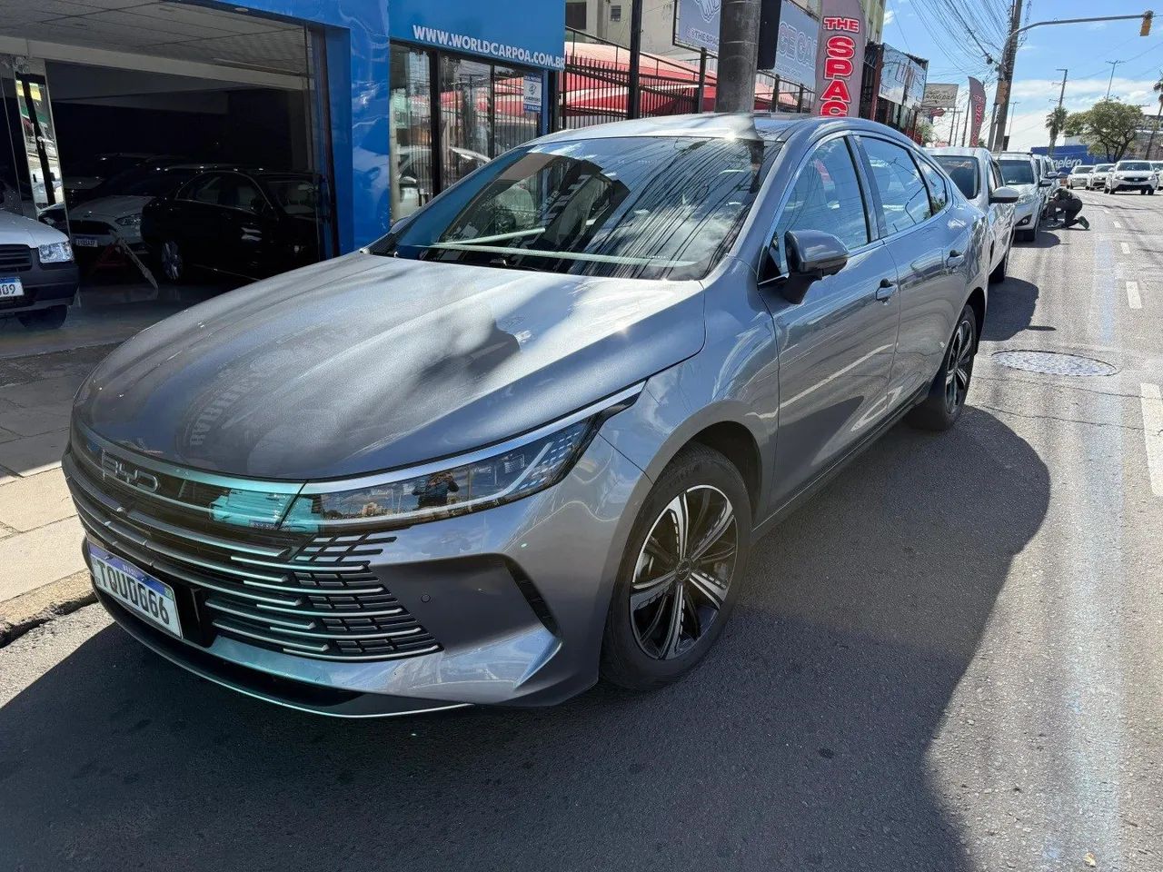 BYD King King GS 1.5 16V Aut. (Hibrido) 2025