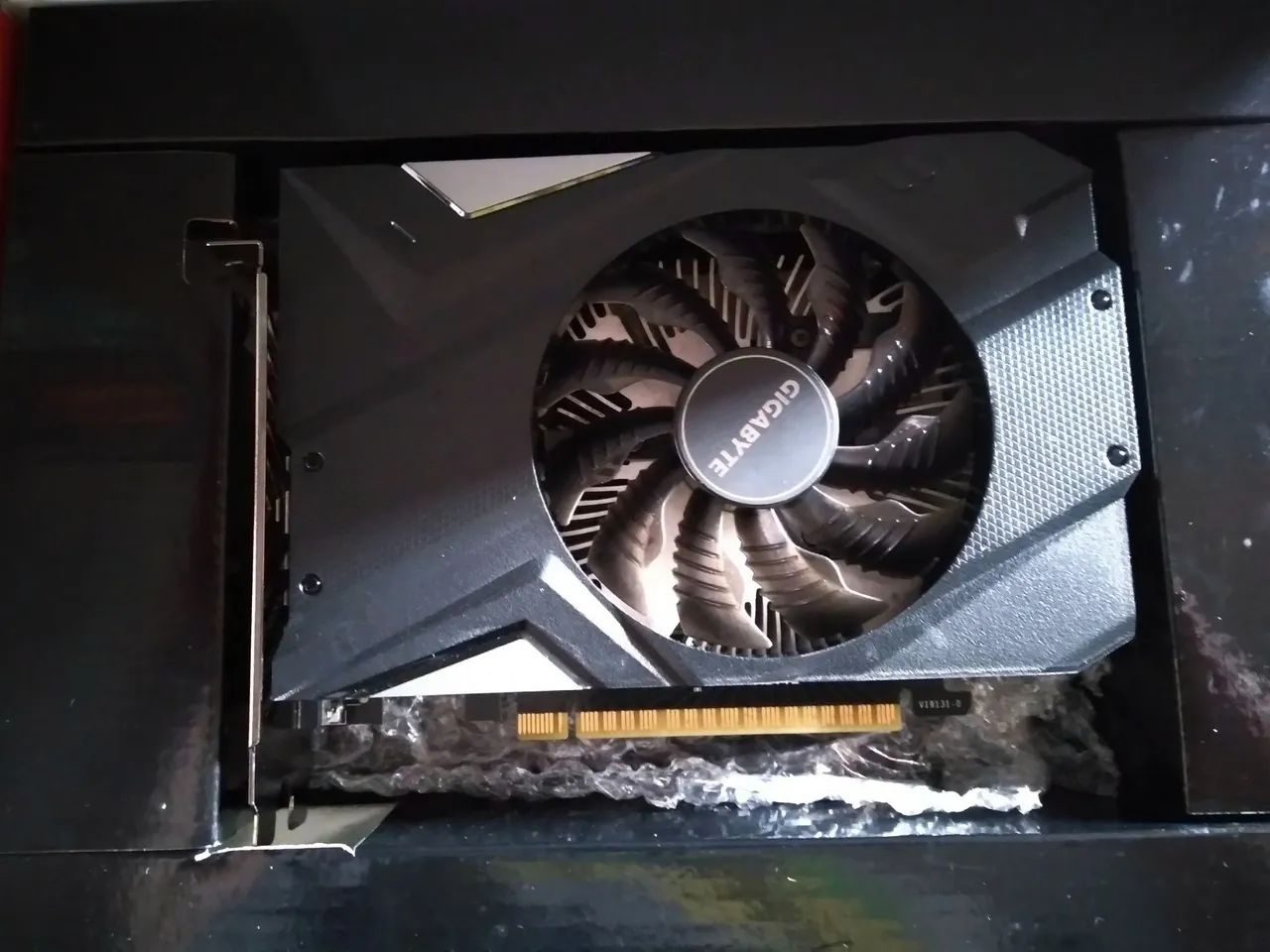 Placa de Video Gigabyte GeForce GTX 1650 D6 OC, 4GB, GDDR6 - Estado de Nova (Na caixa) - Foto 3