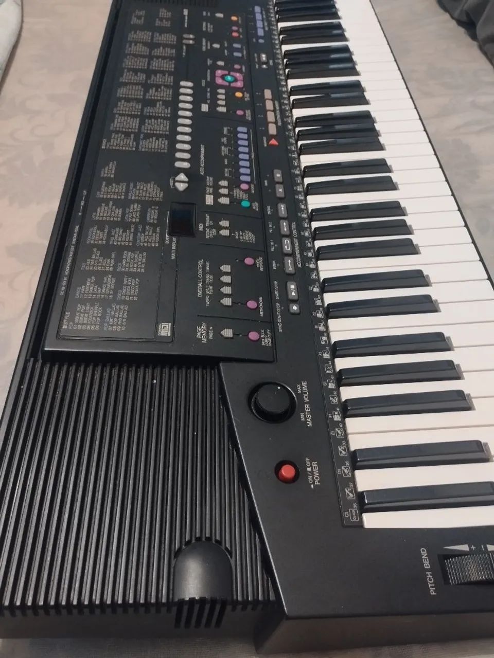 Teclado Yamaha PSR-410 - Foto 4