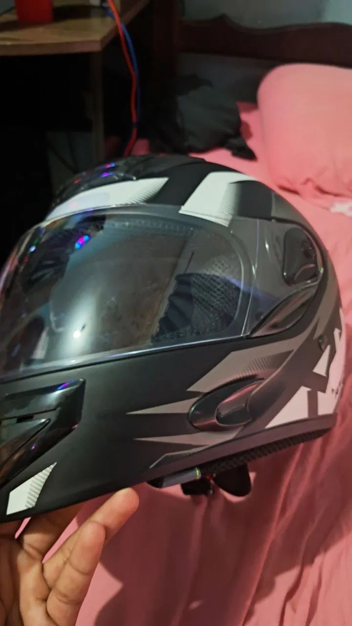 Capacete novo - Foto 2