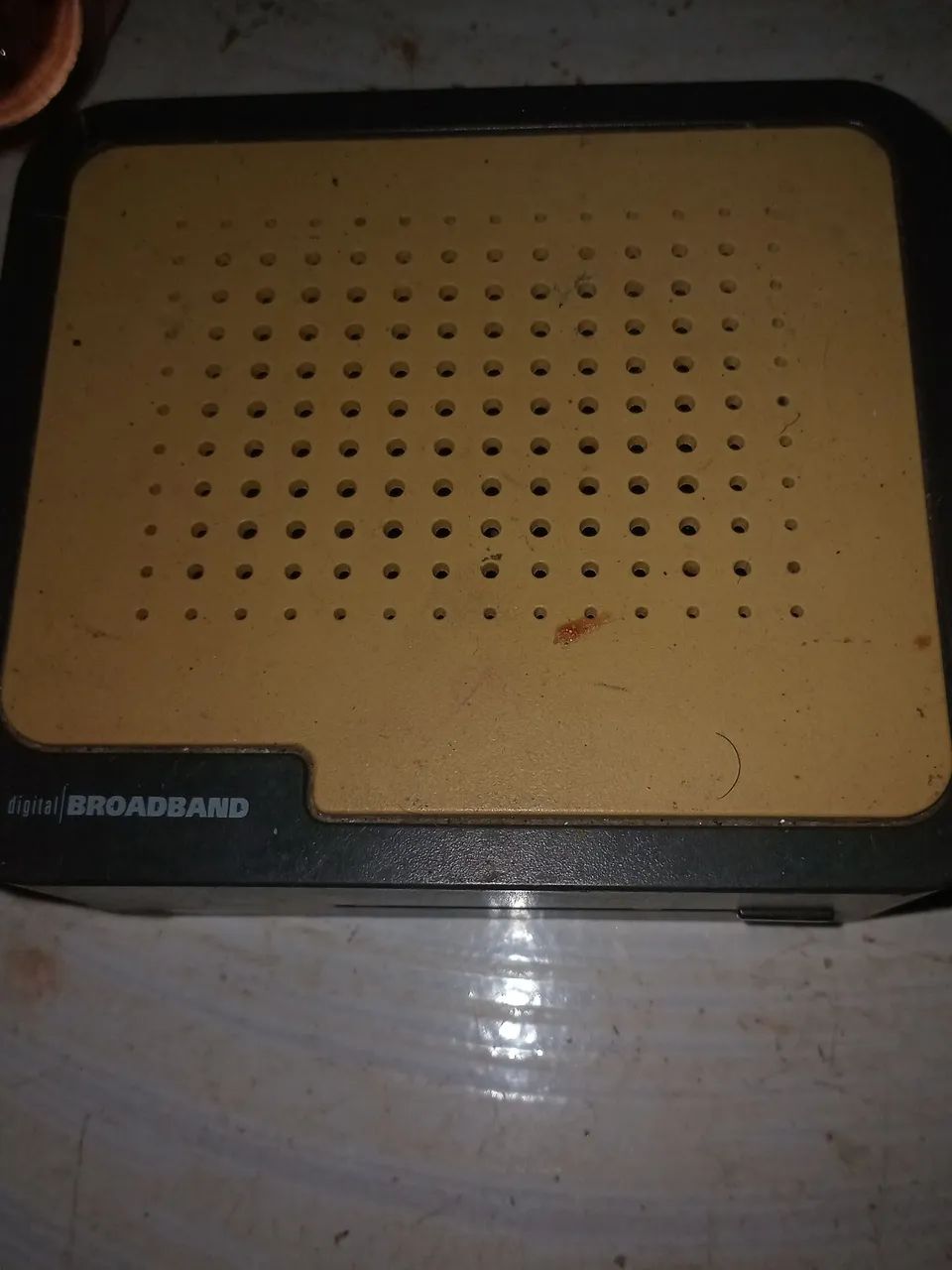 modem de banda larga digital RCA DCM425 (