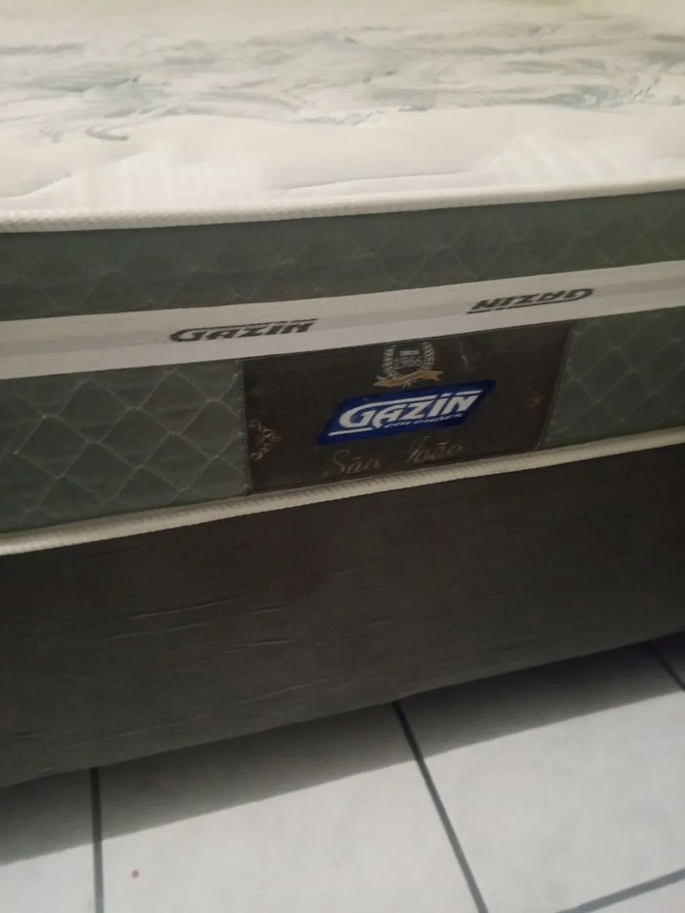Cama box casal e cômoda  - Foto 2